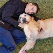 Doy clases de refuerzo a alumnos de primaria y de la eso,utilizo metodos interactivos y didacticos para hacer el estudio mas divertido